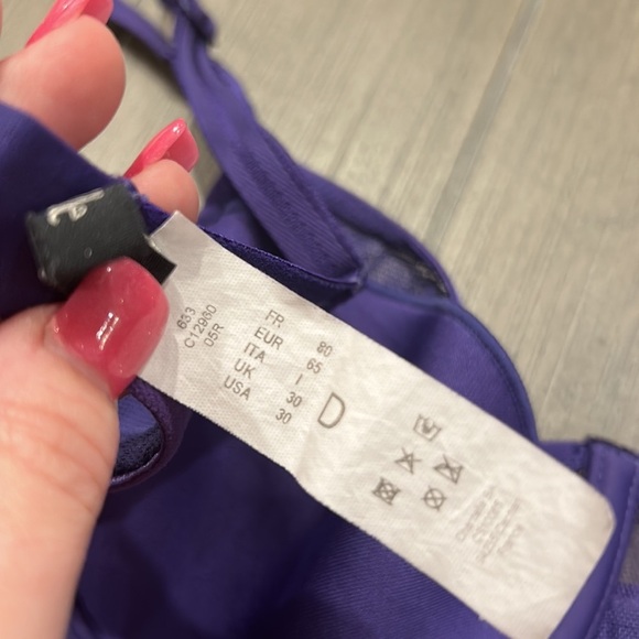 Chantelle Aeria Lightweight Mesh Bra - Picture 8 of 11